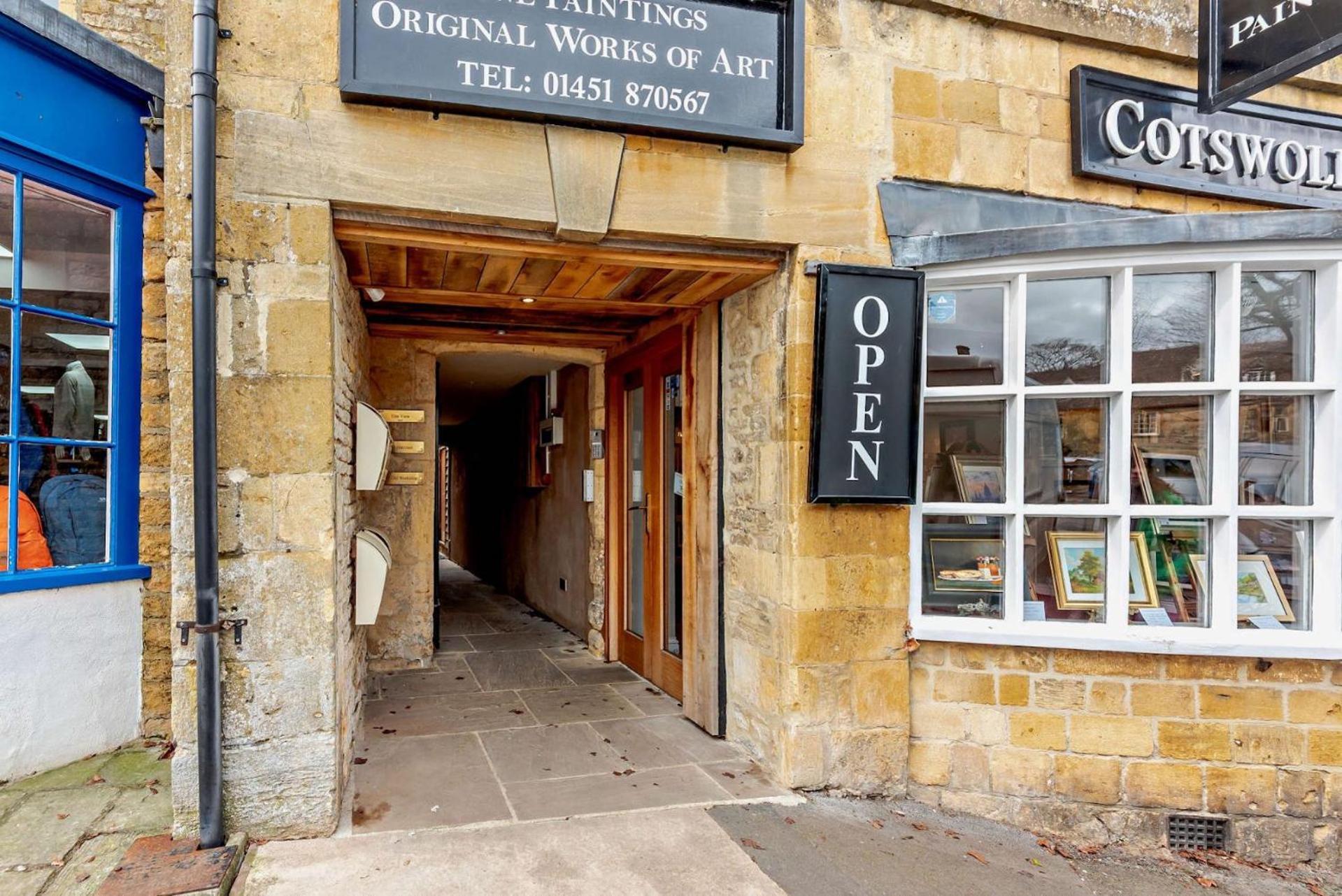 The Old Workshop Villa Stow-on-the-Wold Exterior photo